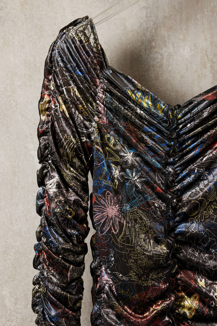 Robe graffiti studio | Desigual