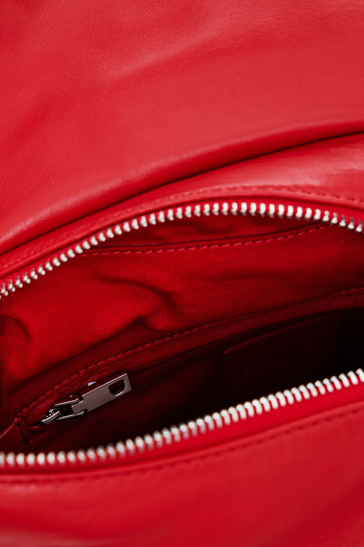 Mochila 100% piel acolchada mediana | Desigual