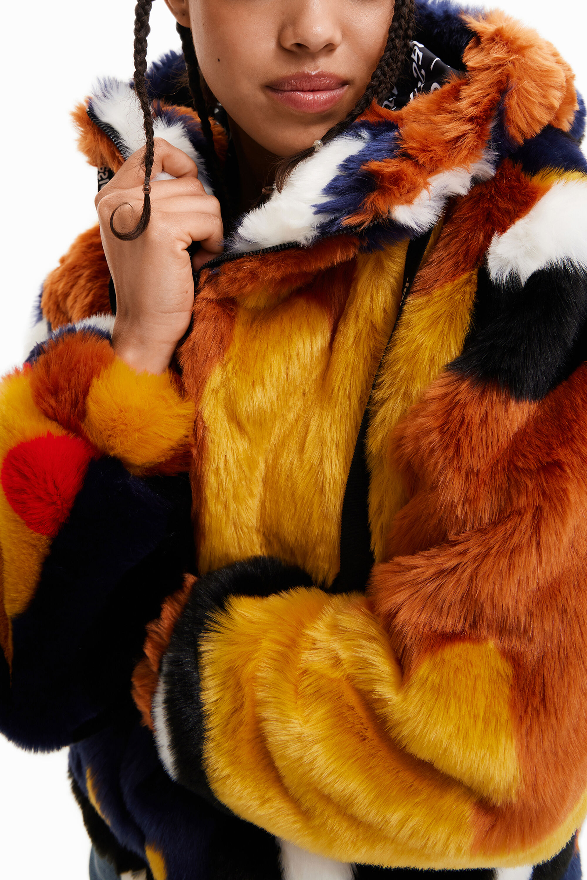 Oversize plush jacket | Desigual.com