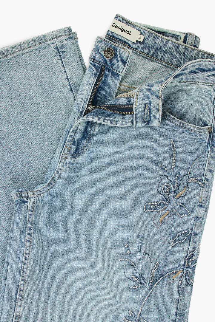 Wide Leg Jeans