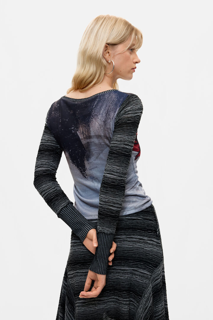 Printed Long Sleeve T-shirt