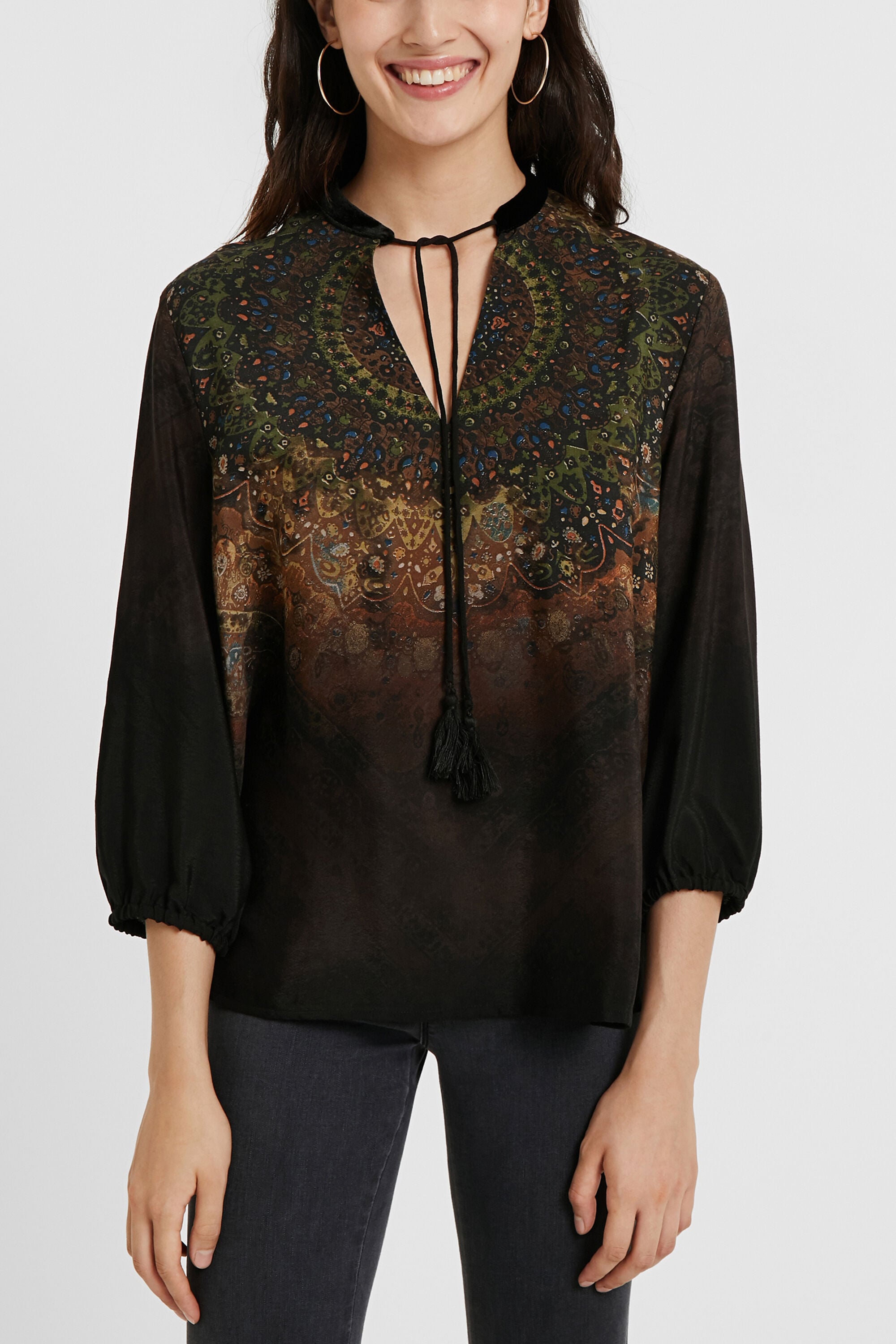 Blusa estampada manga 3/4, Viscosa, Negro,