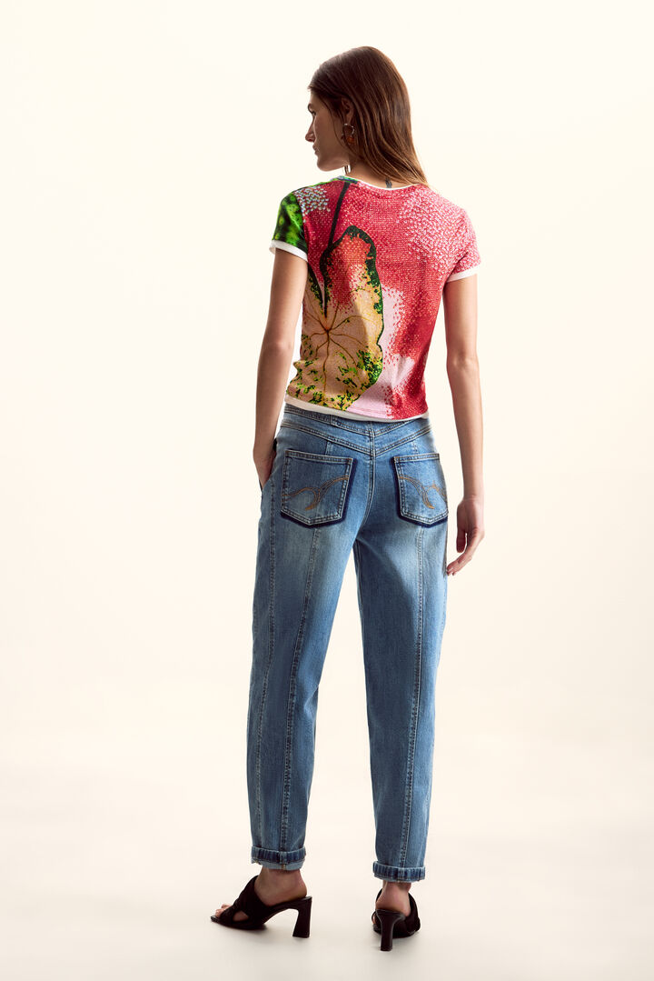 T-shirt designed by Mr. Christian Lacroix | Desigual