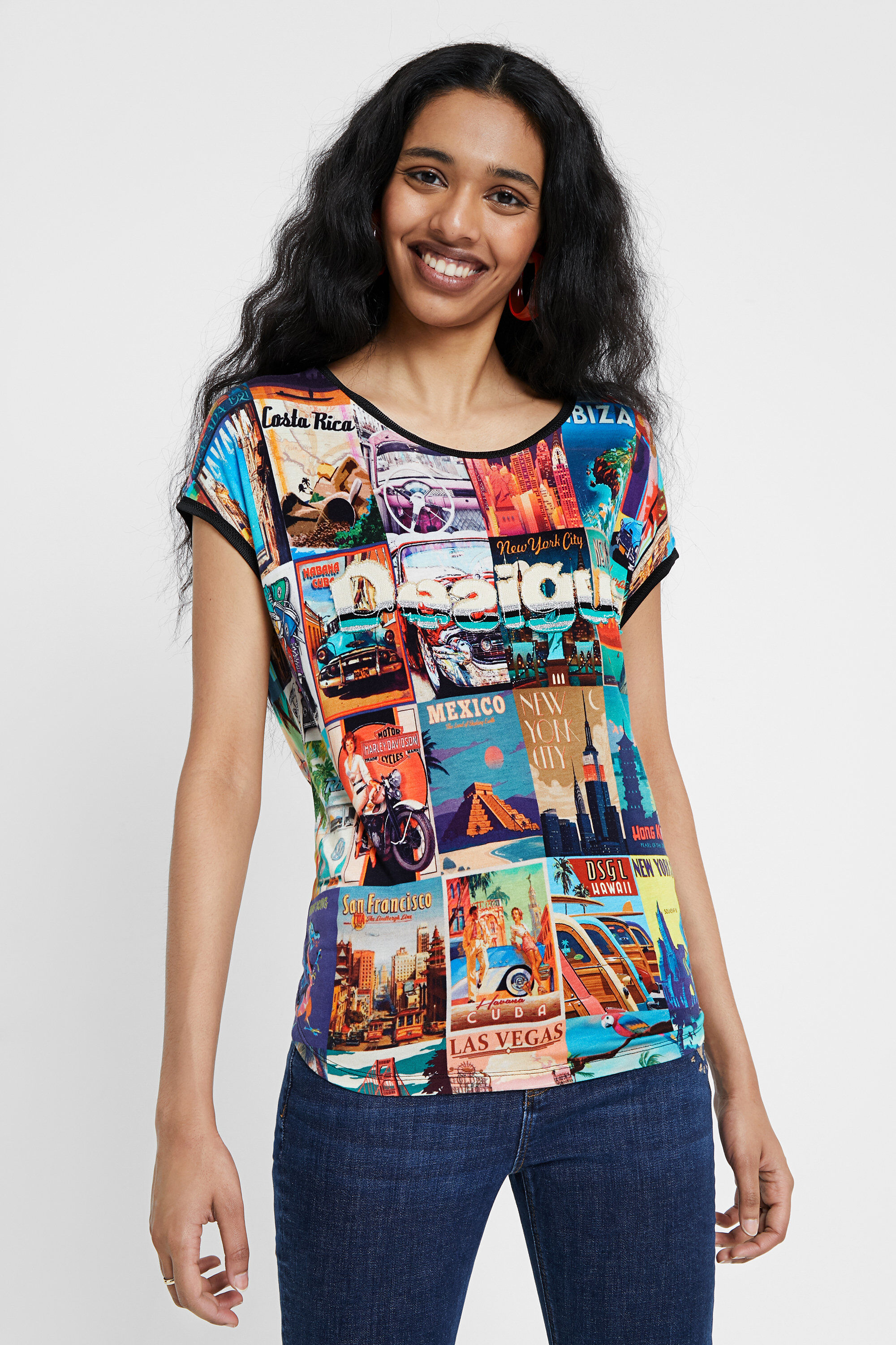 Loose post cards T shirt