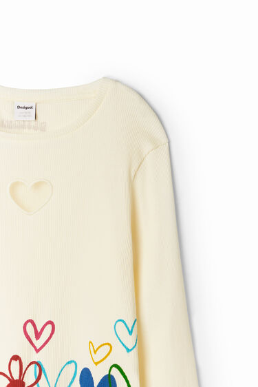 Camiseta cut-out corazones | Desigual