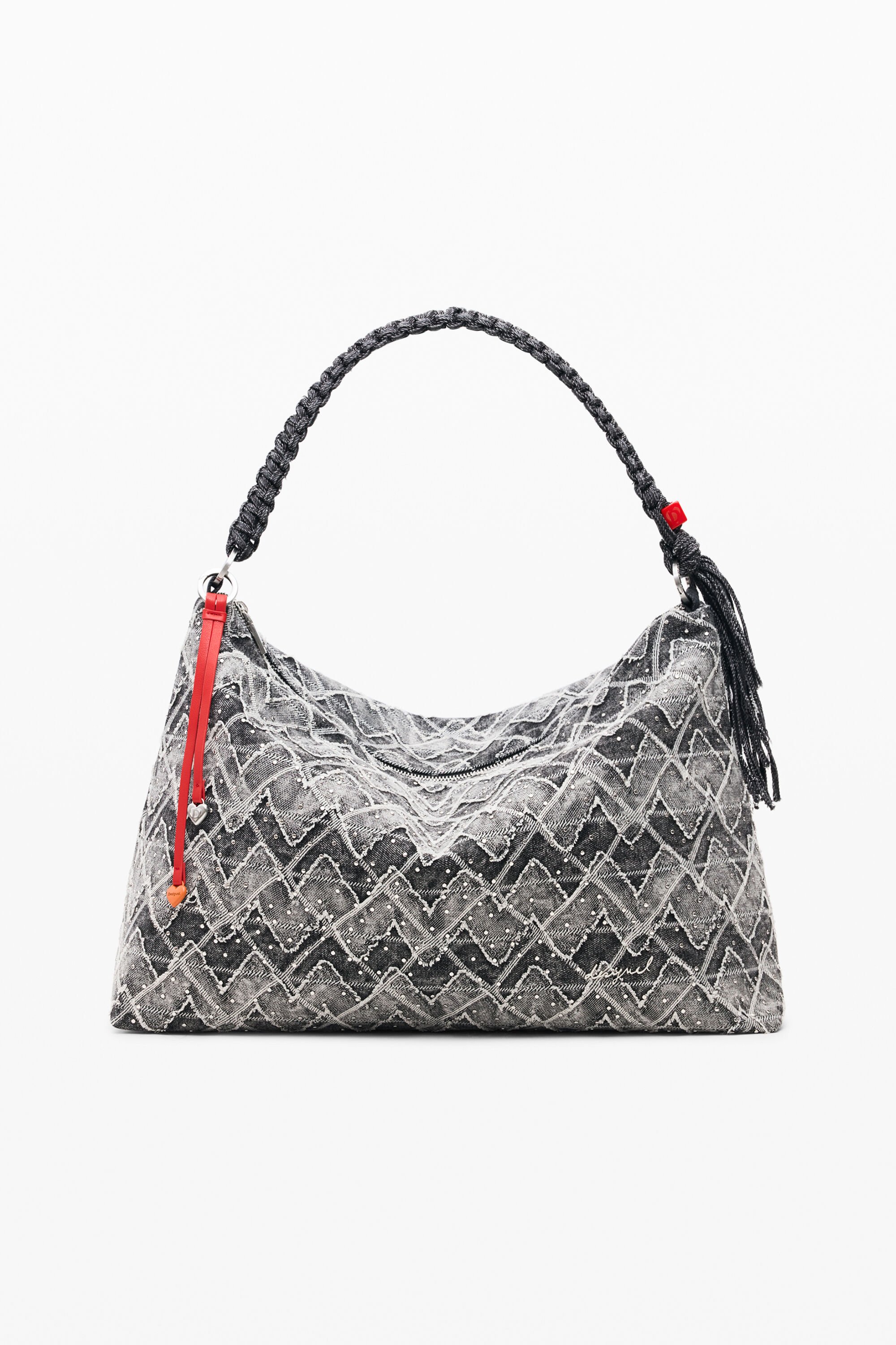 Middelgrote tas met studs en charm