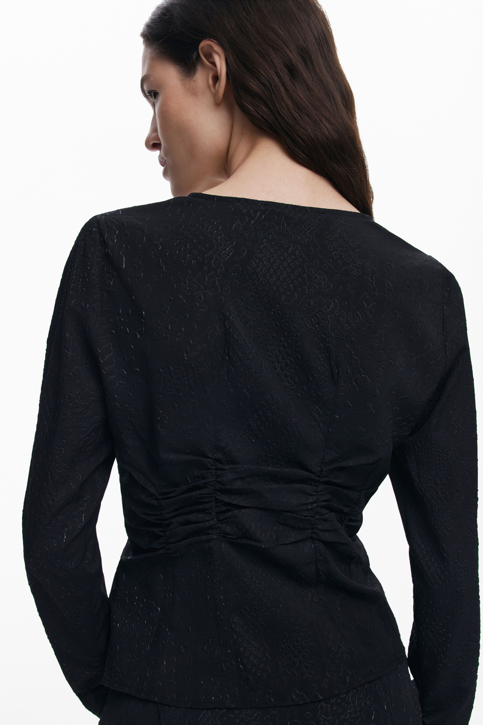 新品タグ付　アンヌーク★Vneck Lace Blouse ànuke online store（アンヌーク） / Vneck Lace BlouseVneck
