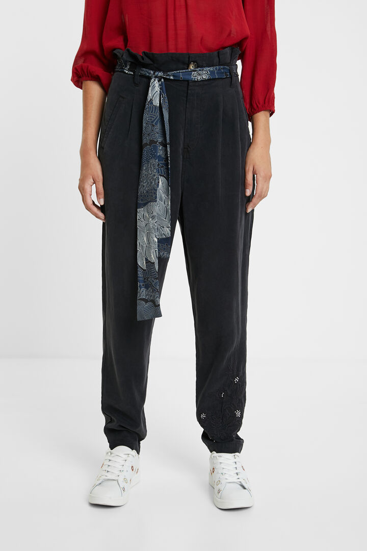 Pleated trousers scarf | Desigual