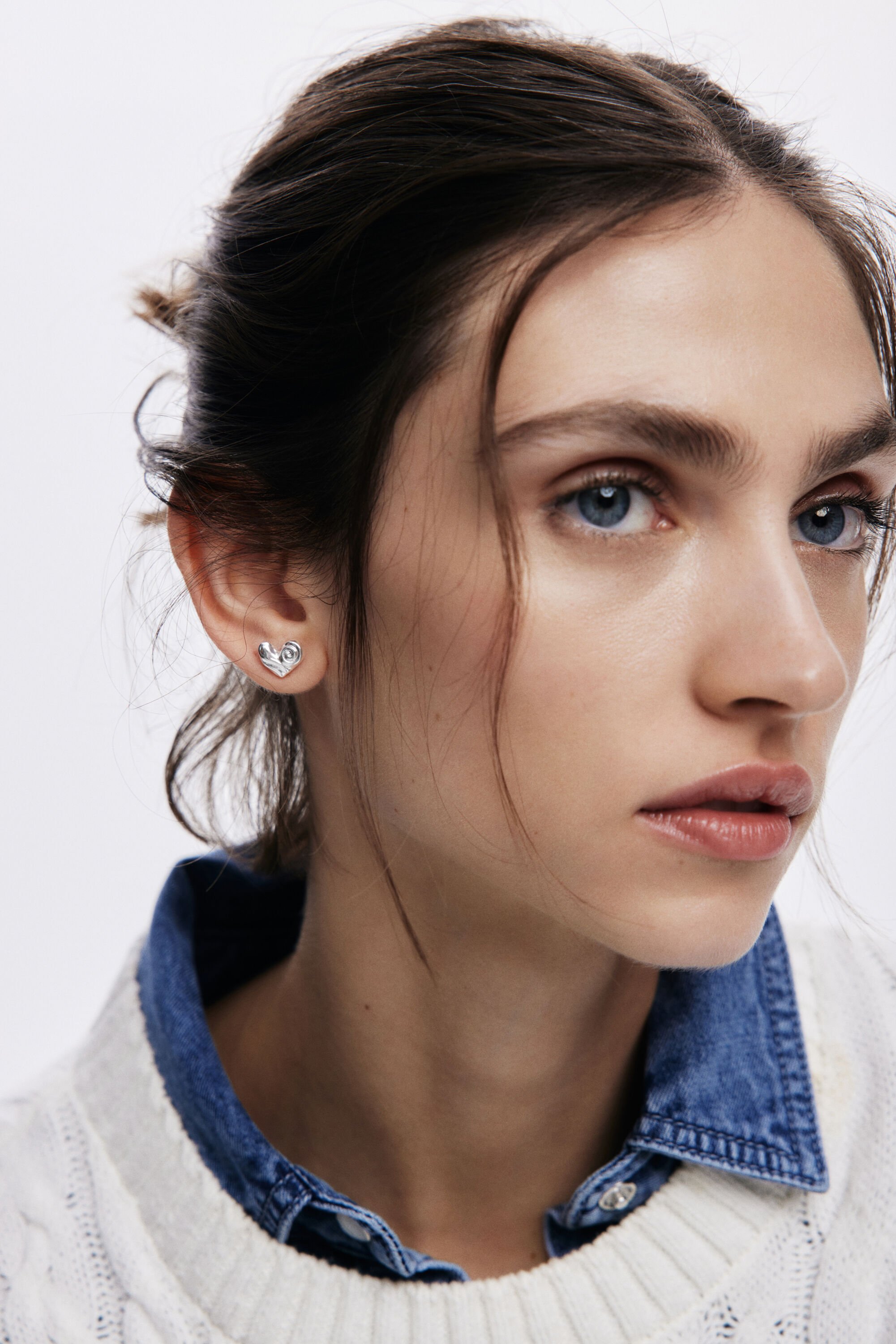 ザリオのシルバーメッキハートスタッドピアス 女性用 I Desigual.com