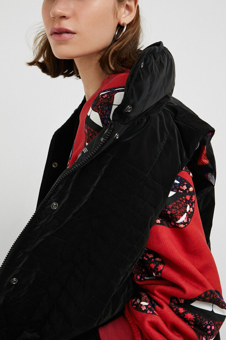 Long quilted gilet | Desigual