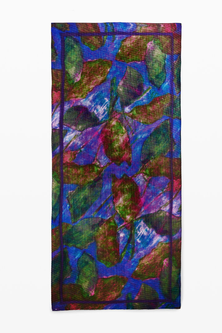 Foulard à motifs de feuilles