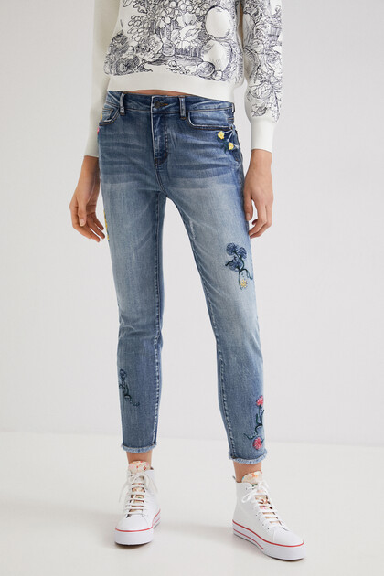 Skinny floral jeans