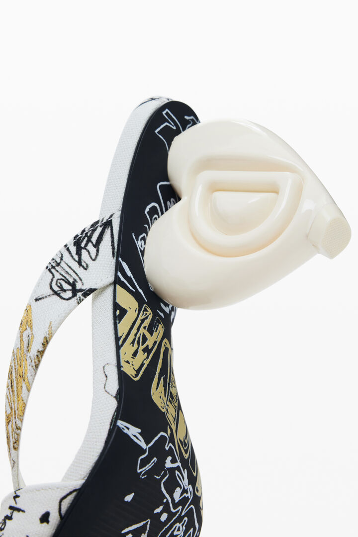 Sandale à talon cœur | Desigual