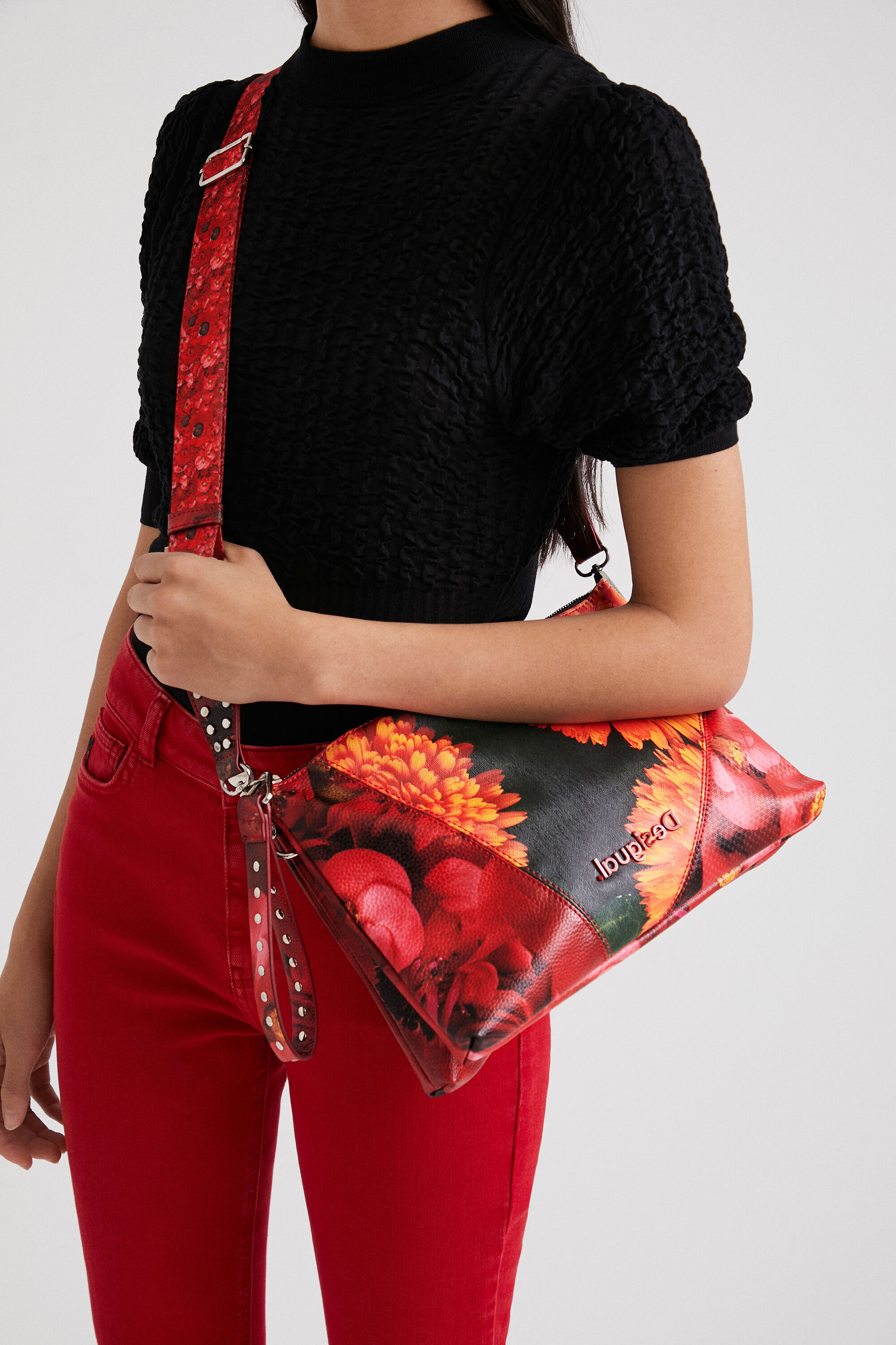 Borsa a tracolla grandi fiori Desigual
