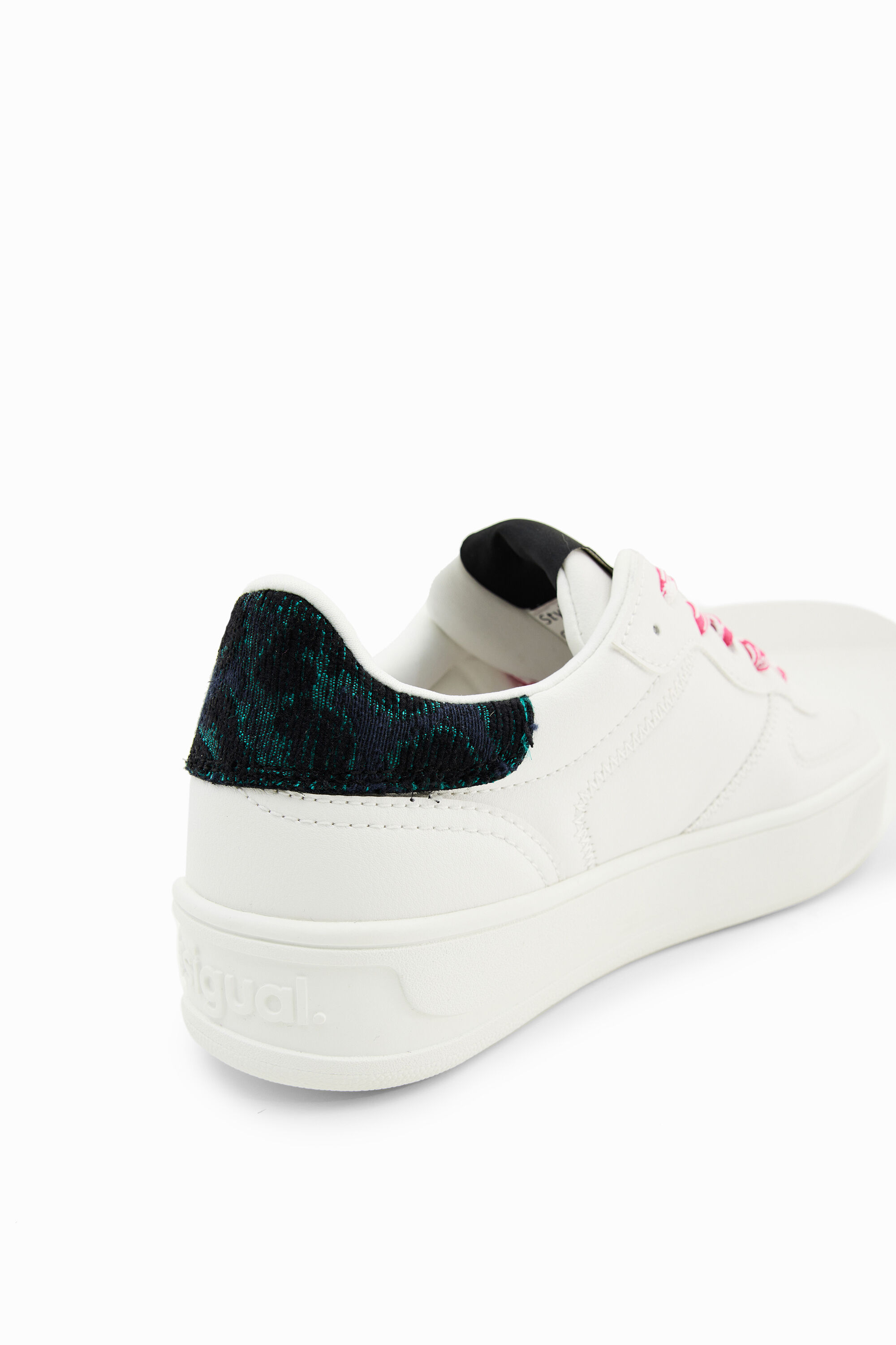 Heart shop platform sneakers