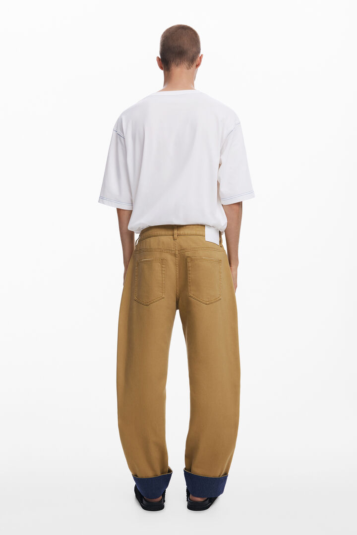 Turn-up hem patch trousers | Desigual