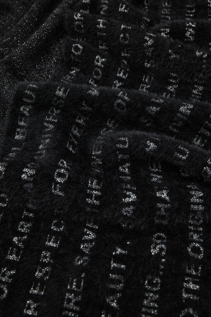 Scarf With Lettering Lettering scarf | Desigual.com