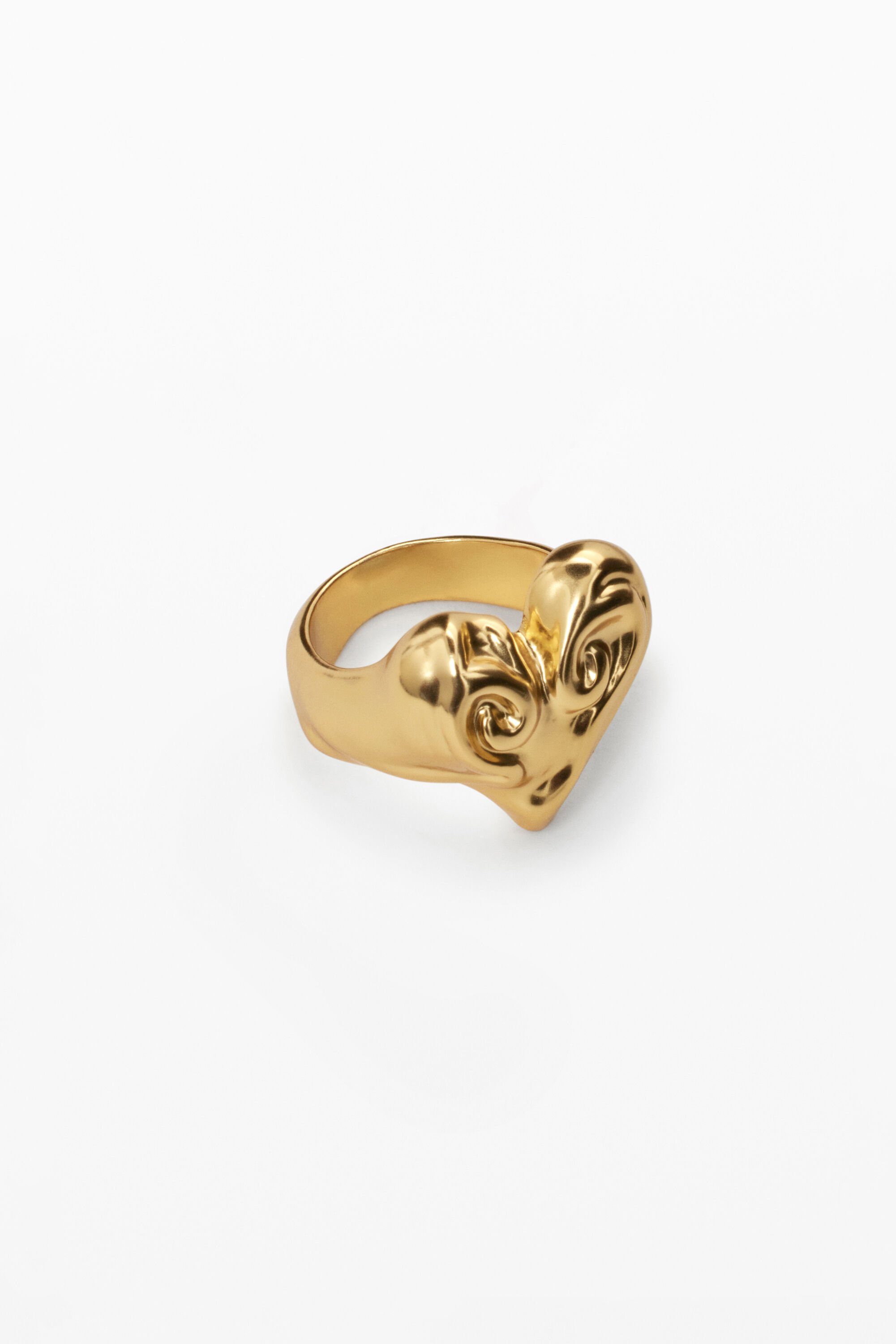 Gold plated heart ring deals