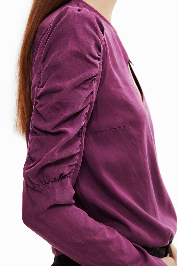 Blusa mangas abullonadas corazón | Desigual