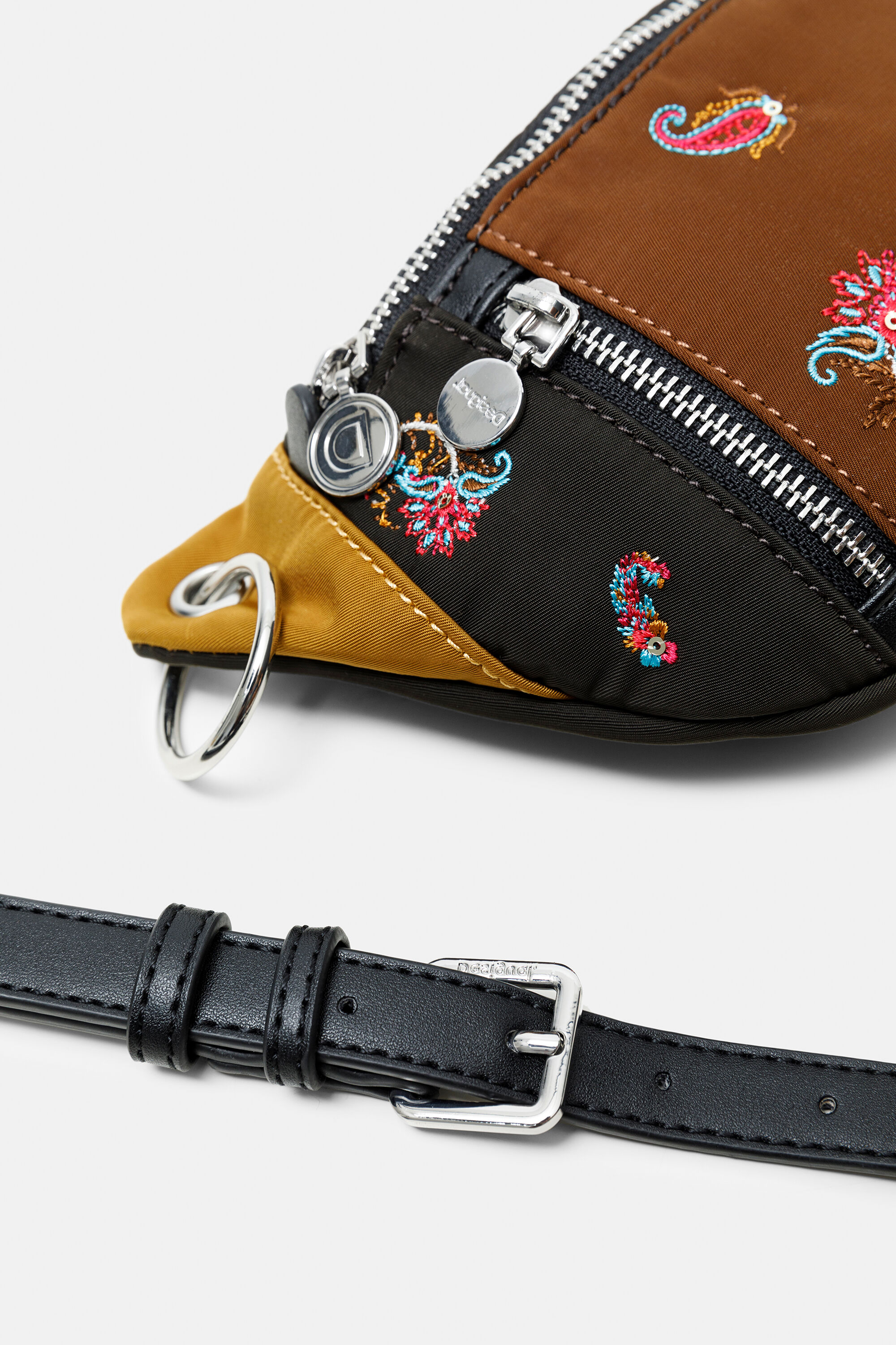 Desigual waist bag top
