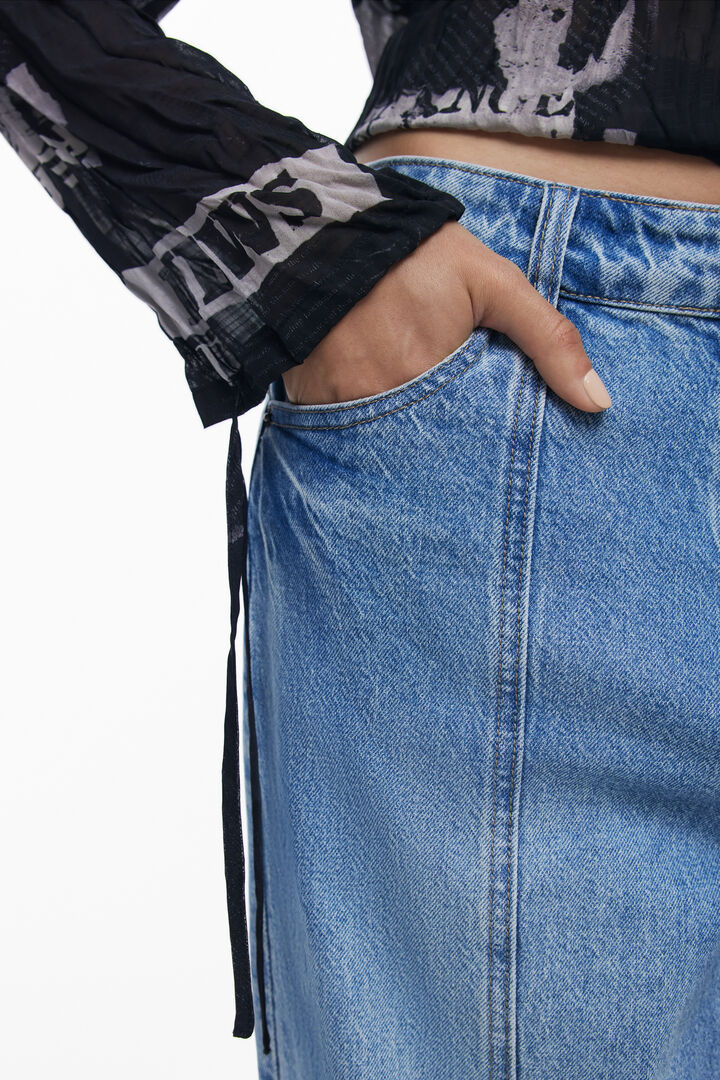 Blusa plissada jornal | Desigual