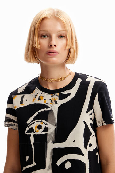 Sukienka koszulkowa mini twarze | Desigual