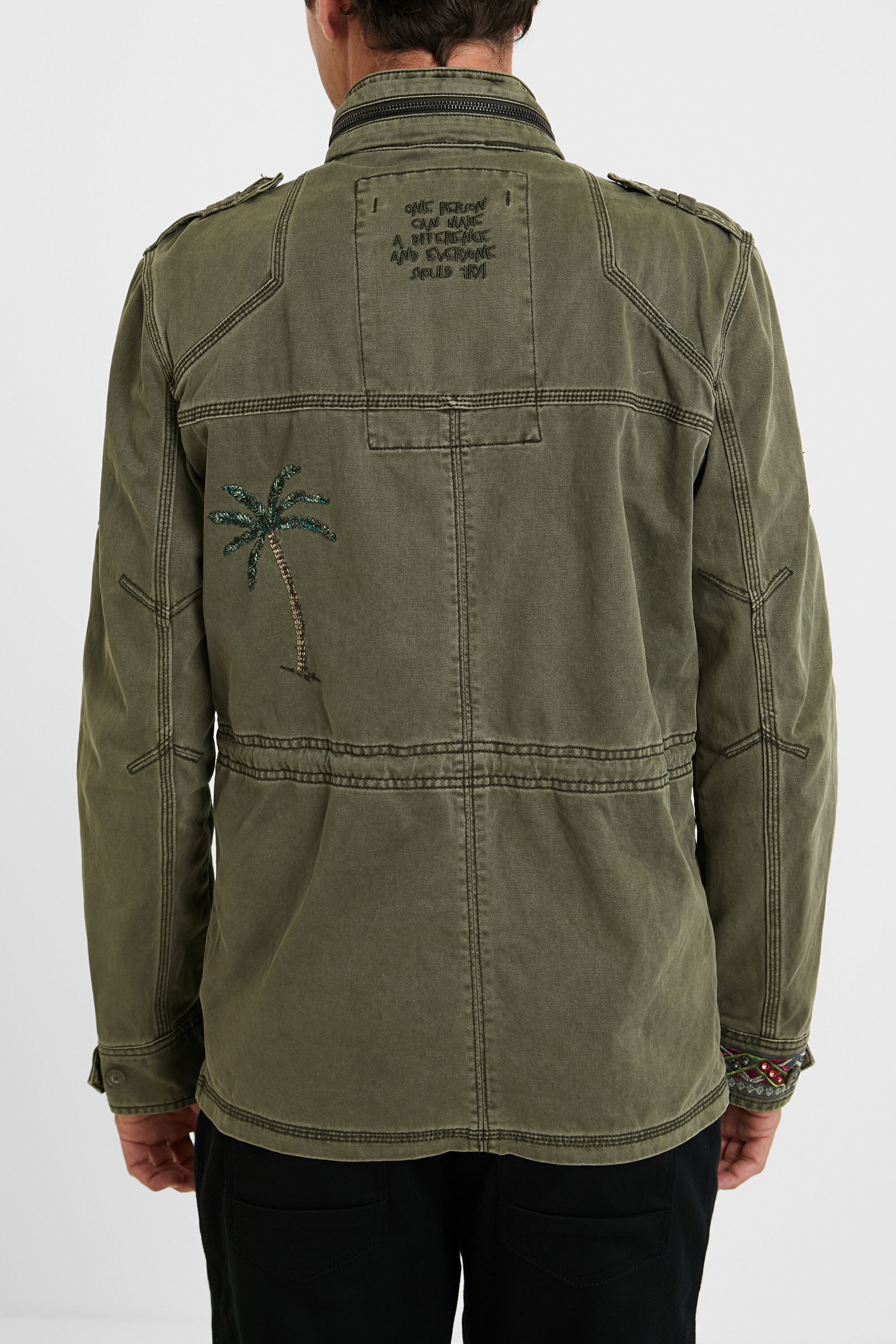 Chaqueta militar patch estampados | Chaqueta militar patch estampados |