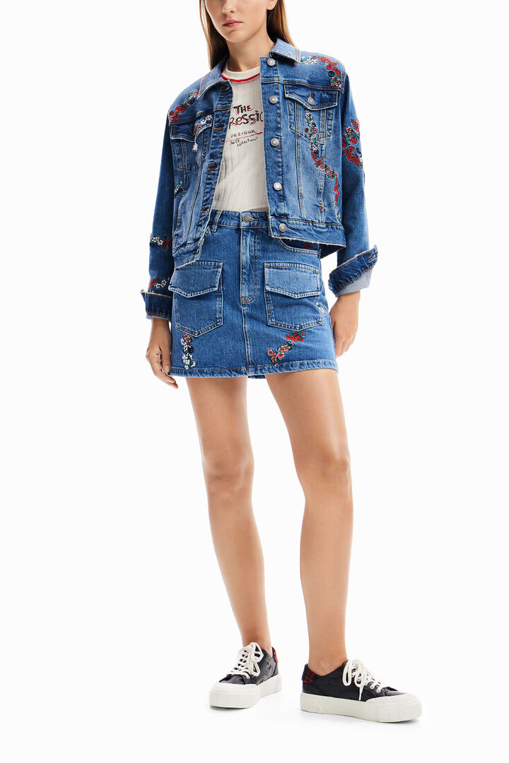 Chaqueta vaquera trucker bordados | Desigual