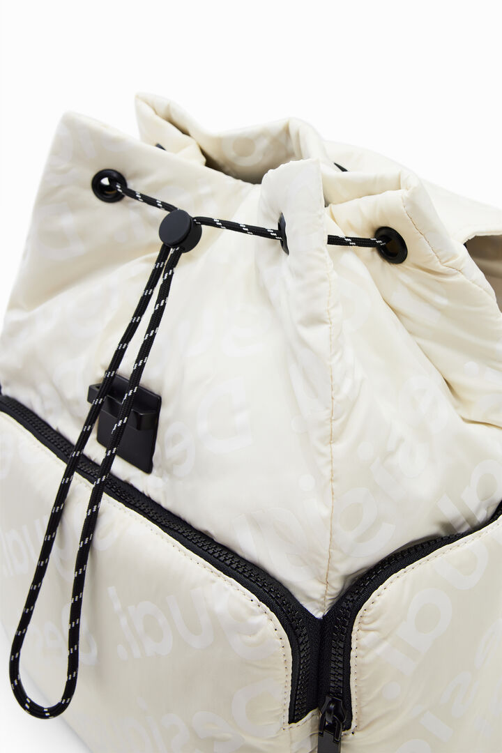 Mochila grande logos | Desigual