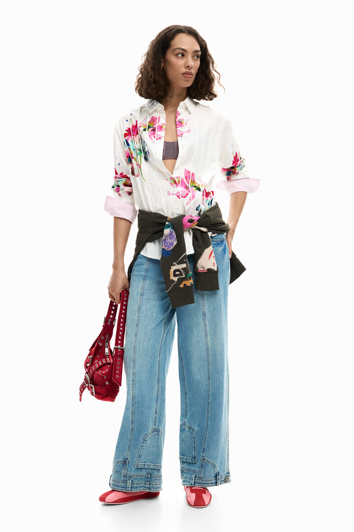 Blouse met lange mouwen en geplooide bloemen | Desigual
