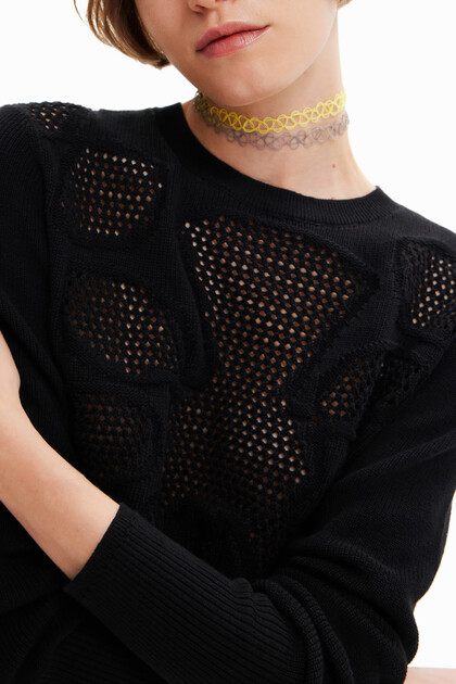 Pull motifs ajourés fleur