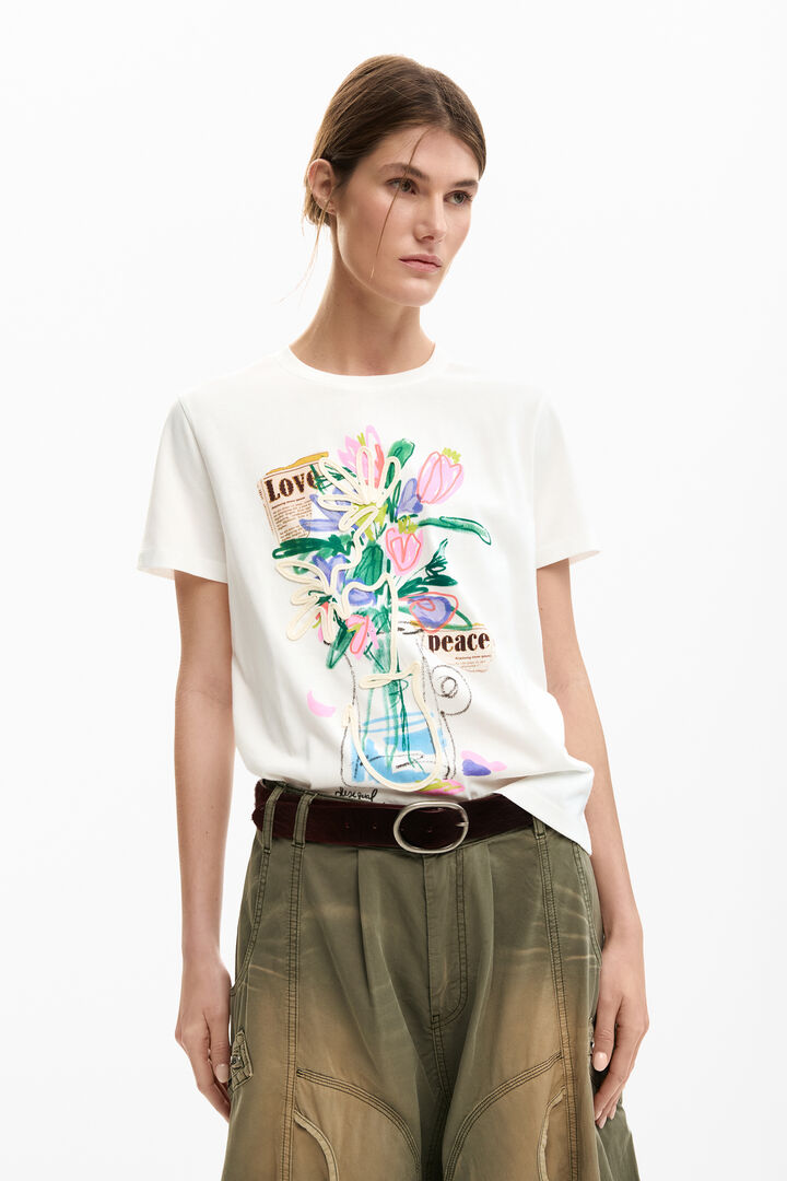 PRINTED VASE T-SHIRT