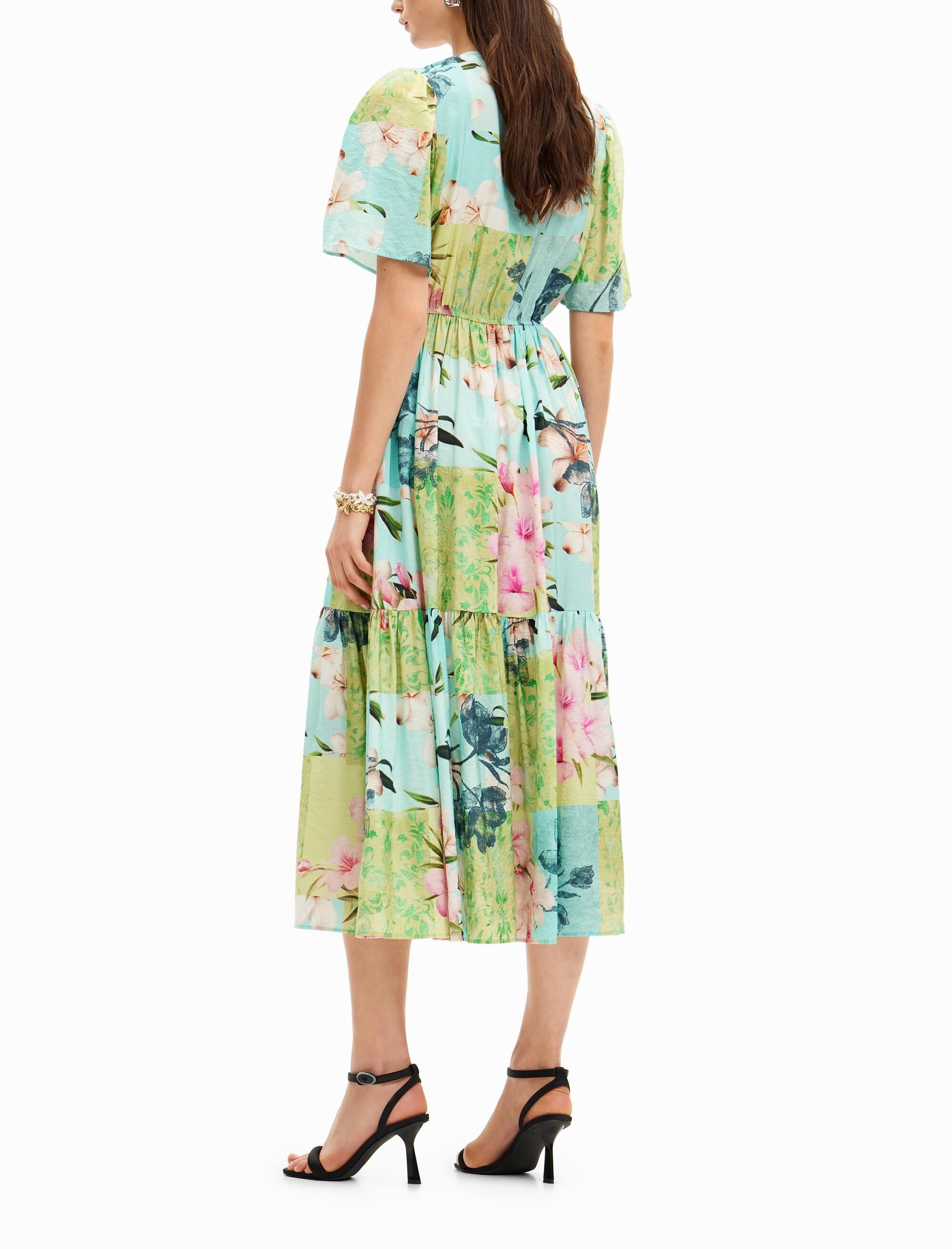 ♥️未使用♥️タグ付♥️【Desigual】36 異色花柄 アシメントリー 桜の花柄のミディドレス 女性用 I Desigual.com
