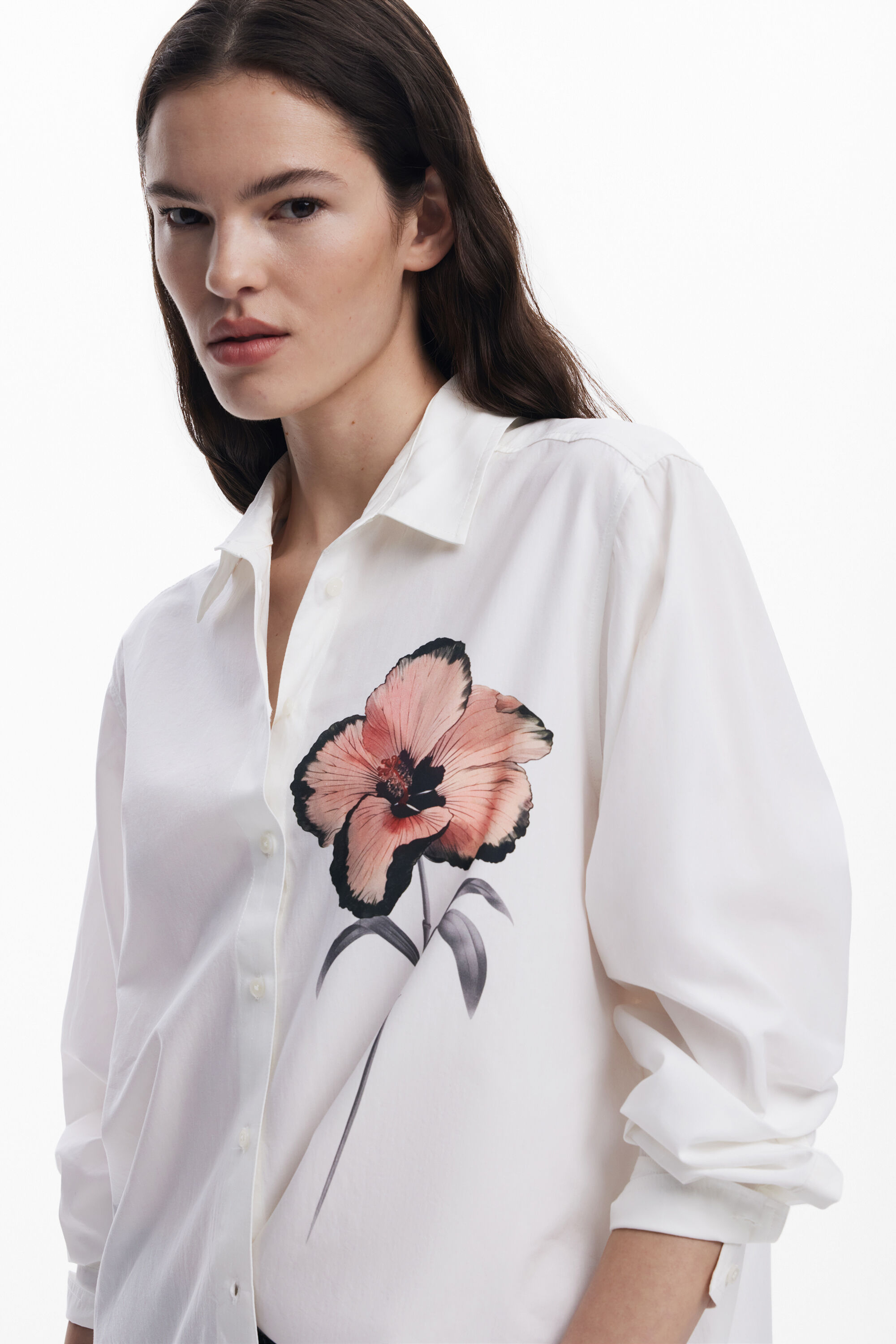 Desigual 花柄ポロシャツ XXL 胸に花柄のシャツ 女性用 I Desigual.com