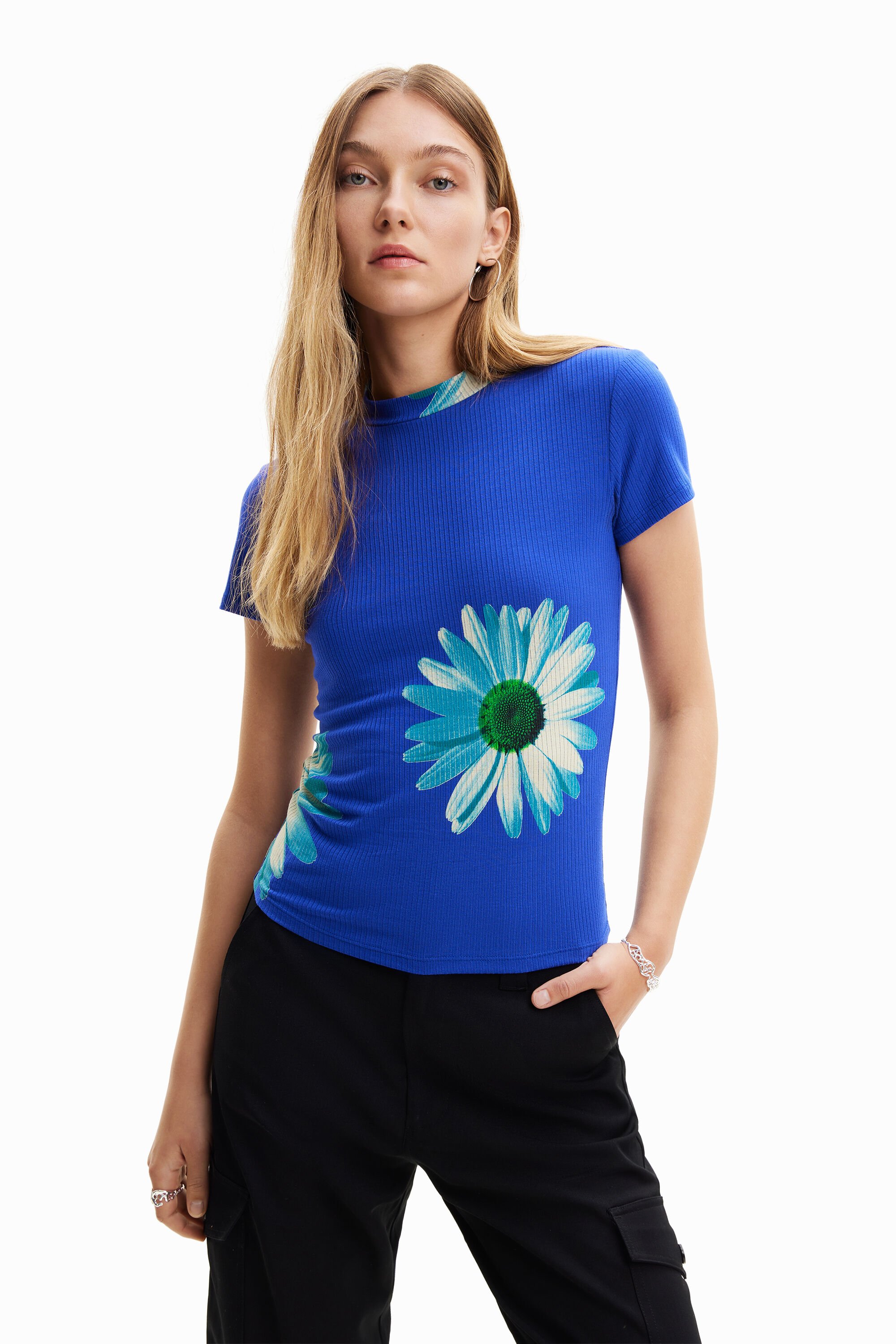 Camisetas de mujer desigual best sale