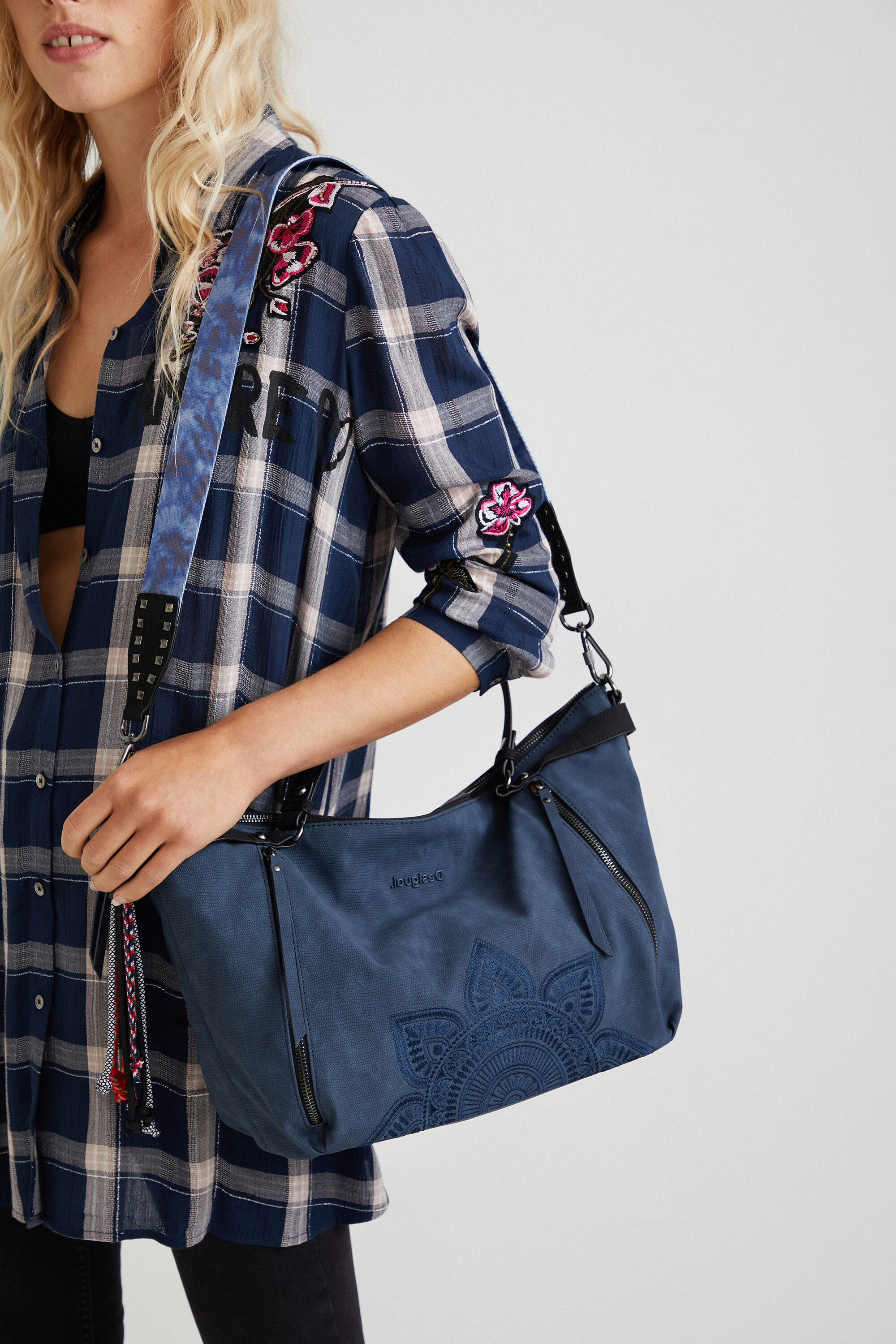 Grand sac main grav Desigual