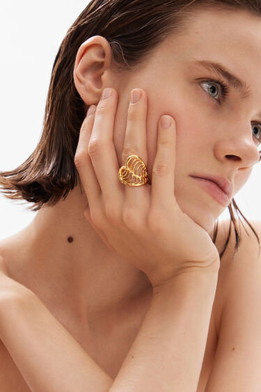 Zalio gold-plated leaf heart ring | Desigual