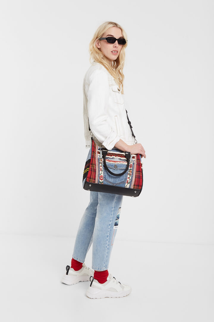 Patches red and denim shoulder bag | Desigual