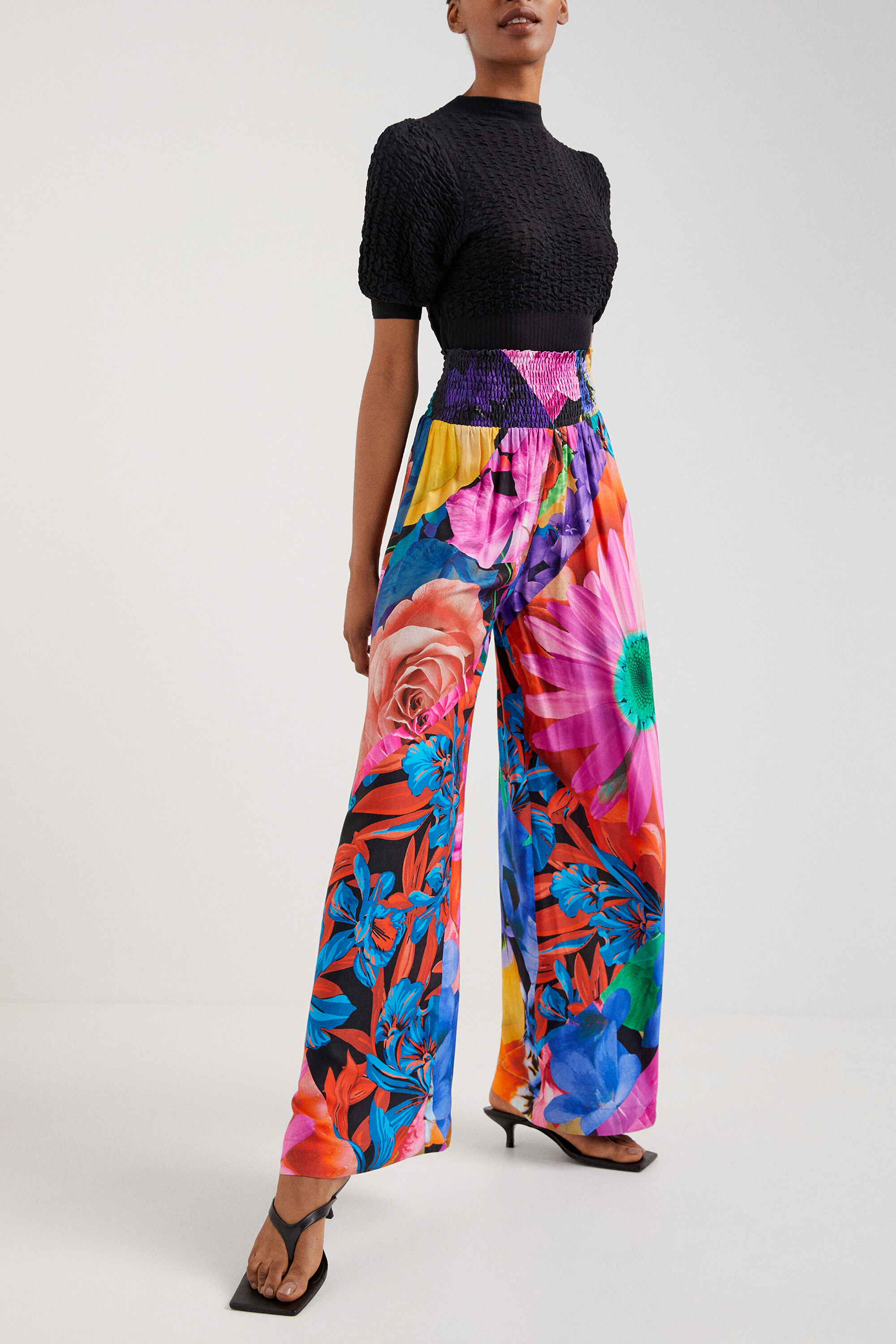 Floral palazzo trousers | Desigual.com