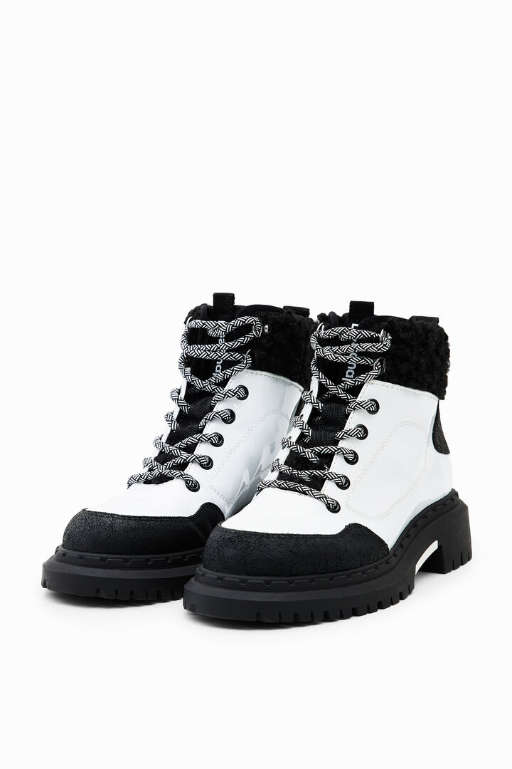 Lace-up trekking boots | Desigual