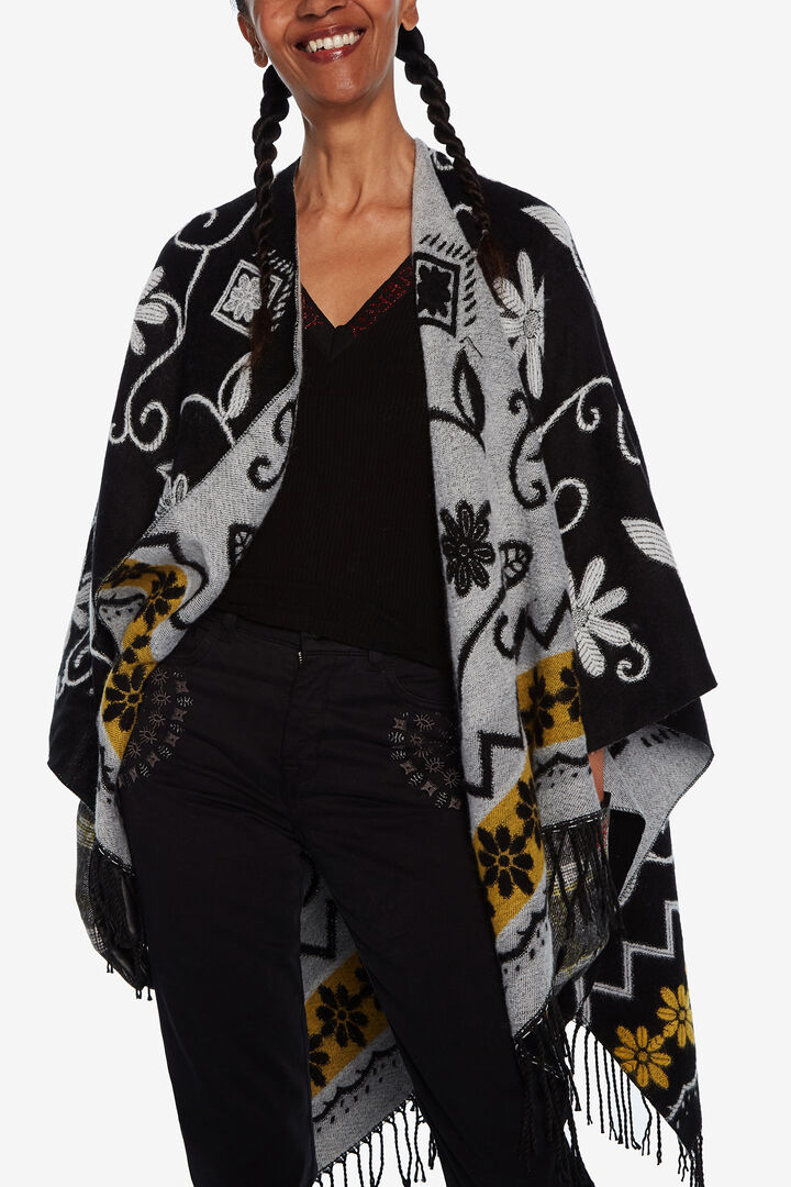 Fringed square poncho | Desigual