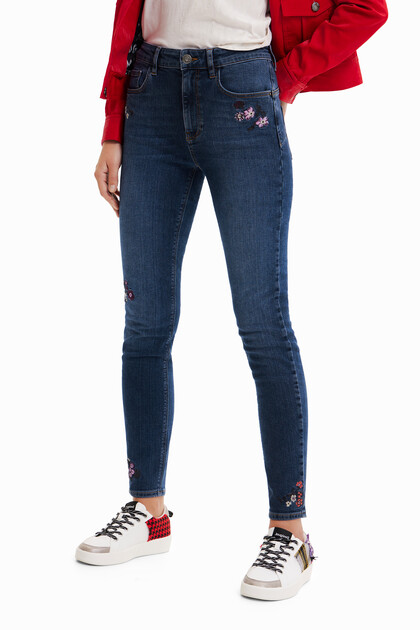 Skinny push-up jeans with embroidered flowers