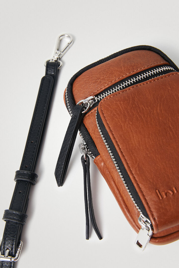 Monedero colgante efecto piel | Desigual