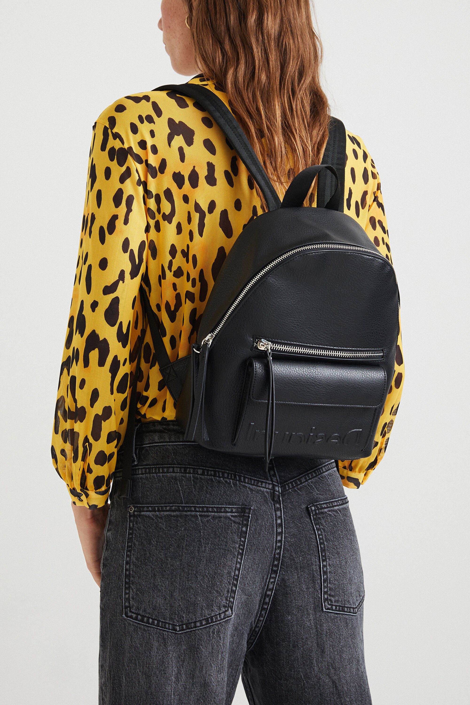 Mochilas pequeñas de cuero deals