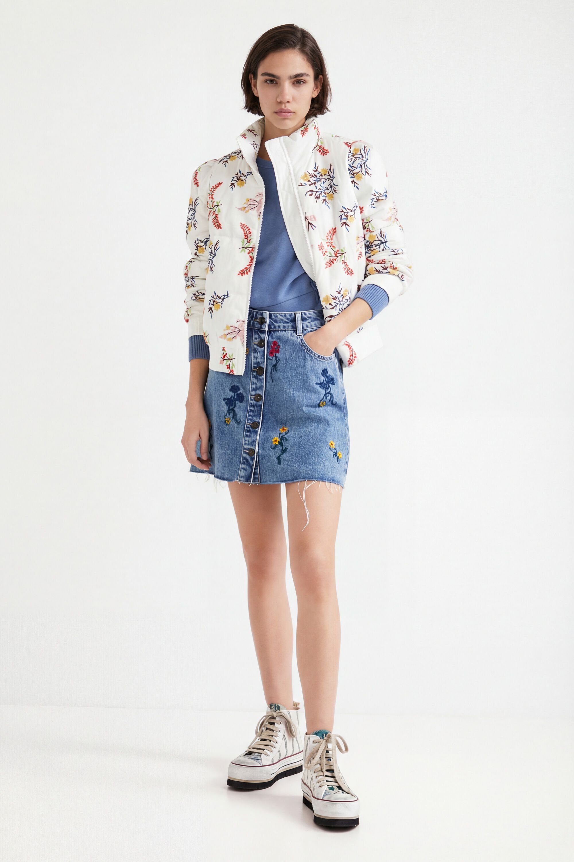 Desigual, Geblümter Jeans-Minirock, Baumwolle, Blau, 42