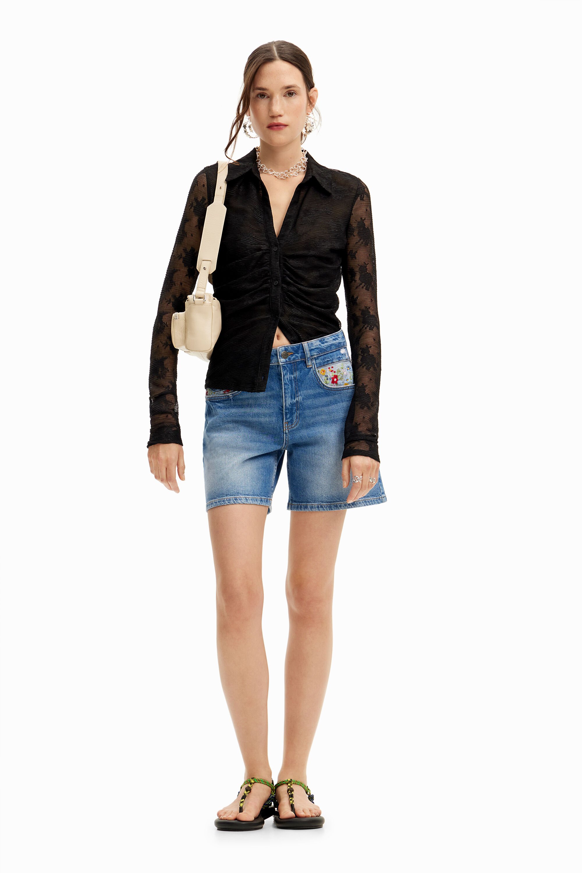 Short en jean brode pour femme I Desigual