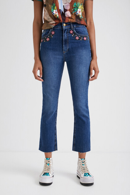 Flare Cropped Jeans
