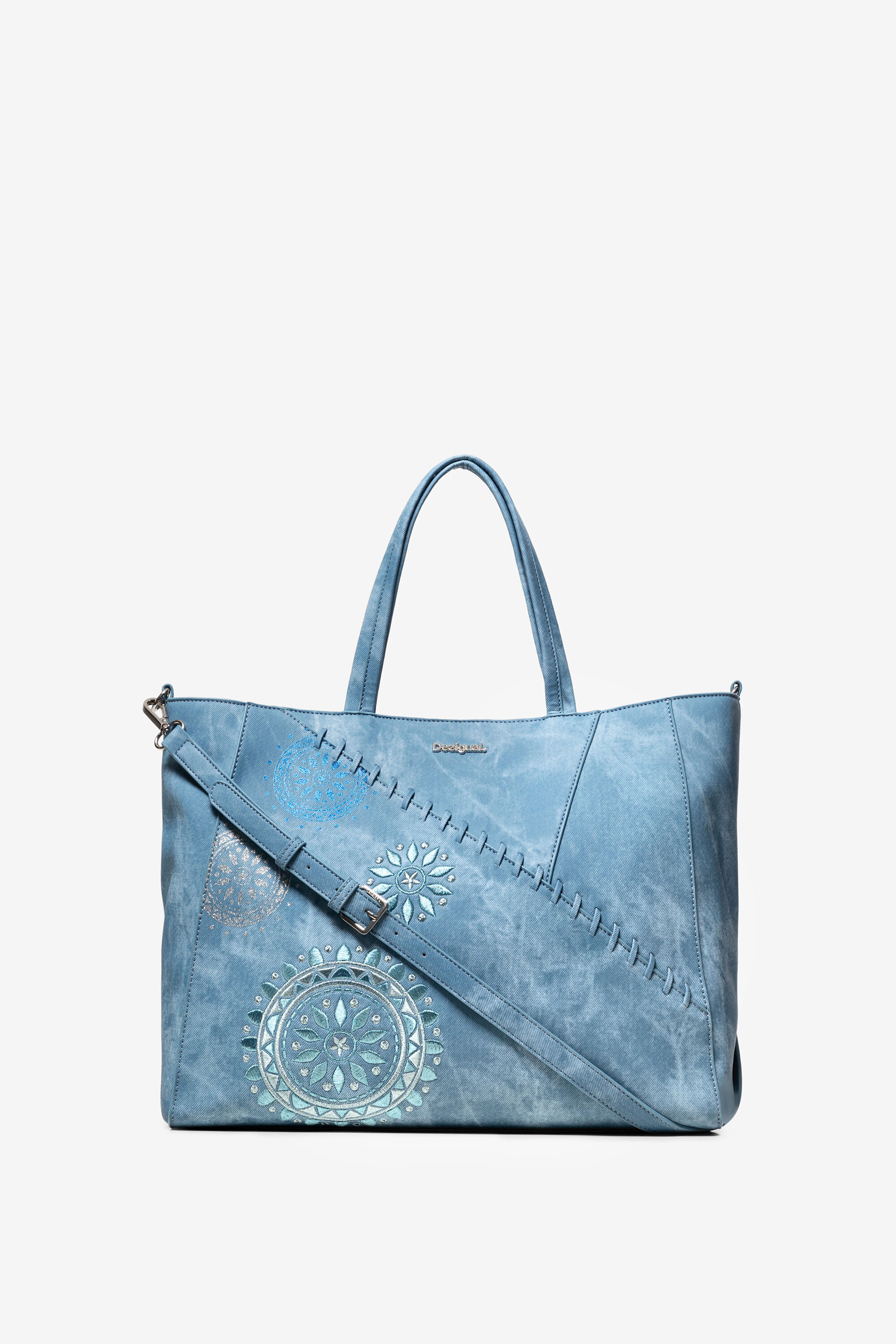 Desigual Denim Tas Met Mandala Patchwork Cella Blue Je desigual kopen in de aanbieding