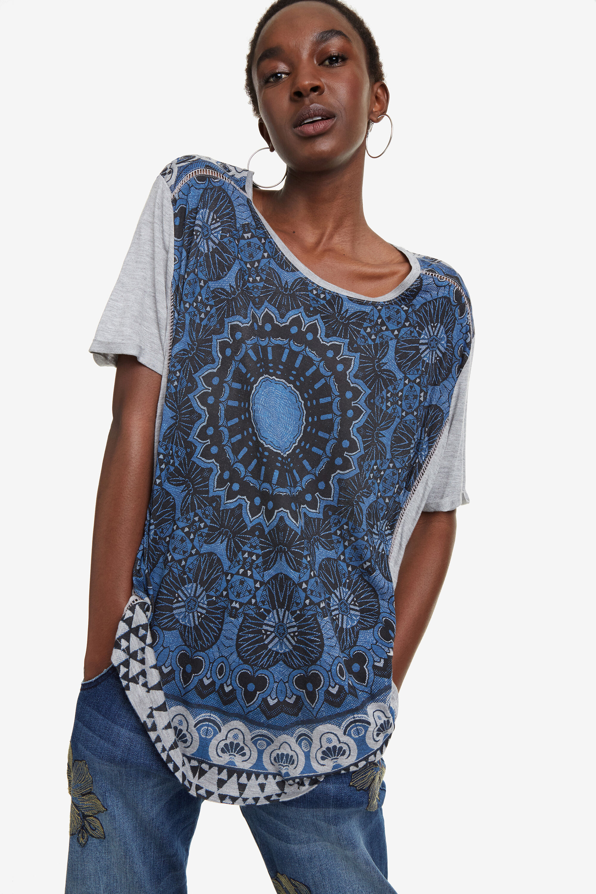 Desigual T Shirt Met Mandalaprint Bristol Blue desigual kopen in de aanbieding Desigual T Shirt Met Mandalaprint Bristol Blue desigual kopen in de aanbieding