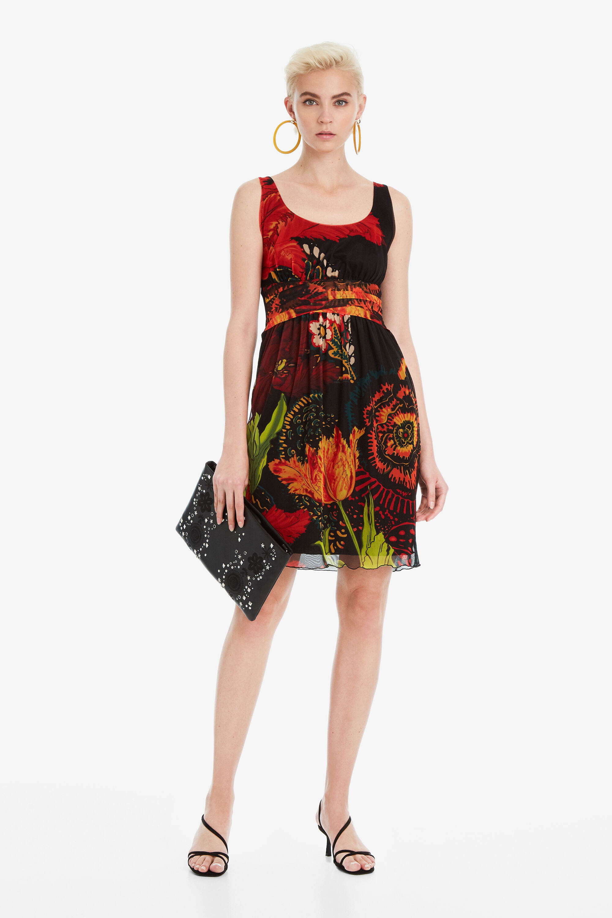 Desigual Wijd Uitvallende Jurk Tulipan Papagayo Designed By M Christian Lacroix Black desigual kopen in de aanbieding Desigual Wijd Uitvallende Jurk Tulipan Papagayo Designed By M Christian Lacroix Black desigual kopen in de aanbieding